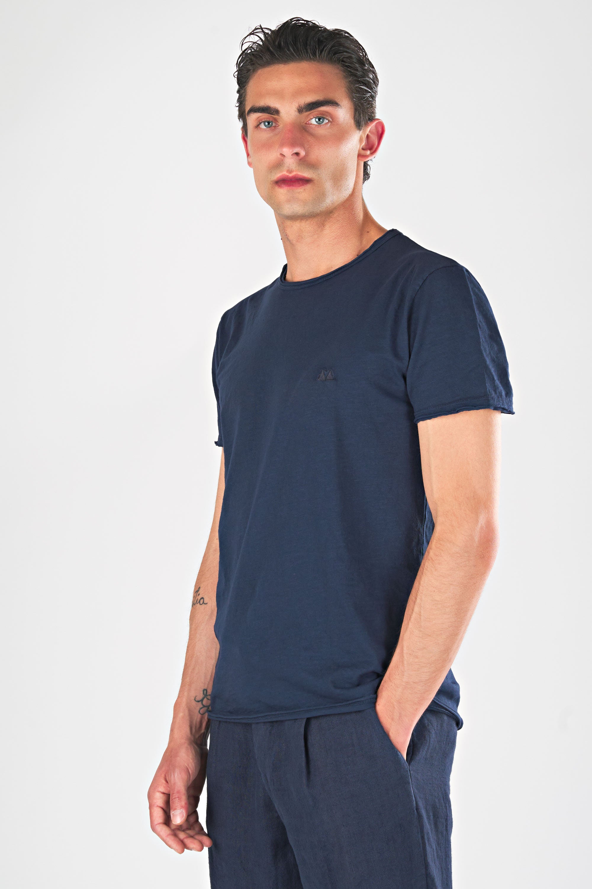 T shirt taglio vivo sales